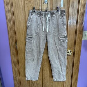 GAP women’s Beige Cargo Pants